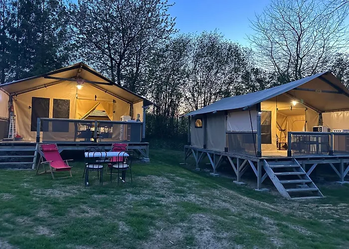 Clos Des Monts Tente Safari R Saint-Martin-des-Besaces